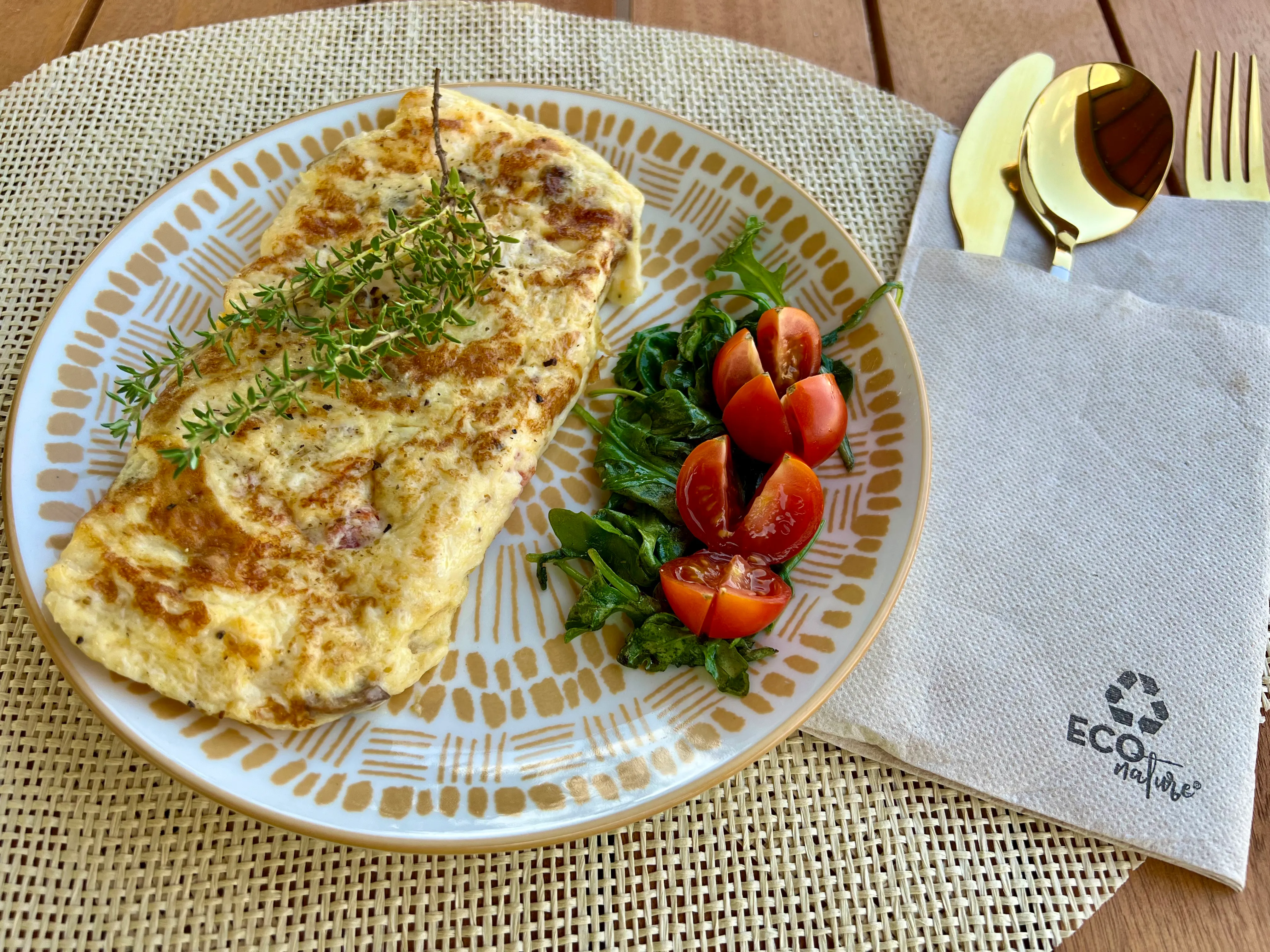 healthy breakfast on the rooftop of the growersgo hotel